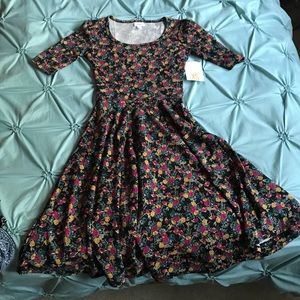NWT XS Lularoe Nicole